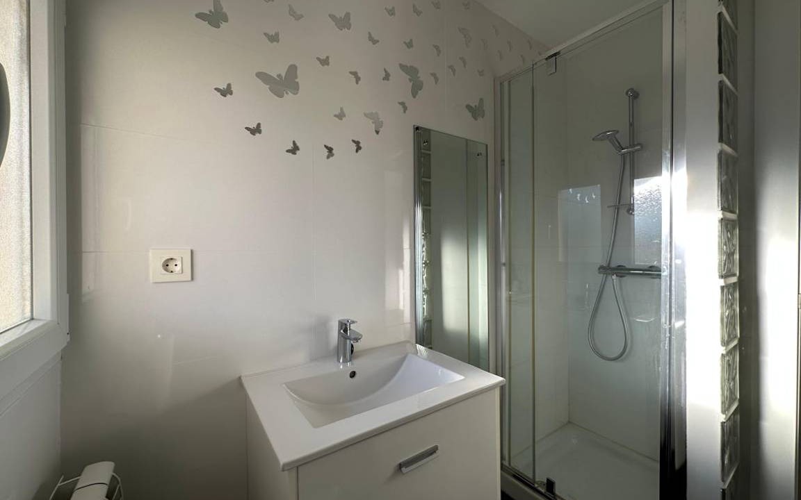 Photo of Bathroom in Angustias - Chana - Encina
