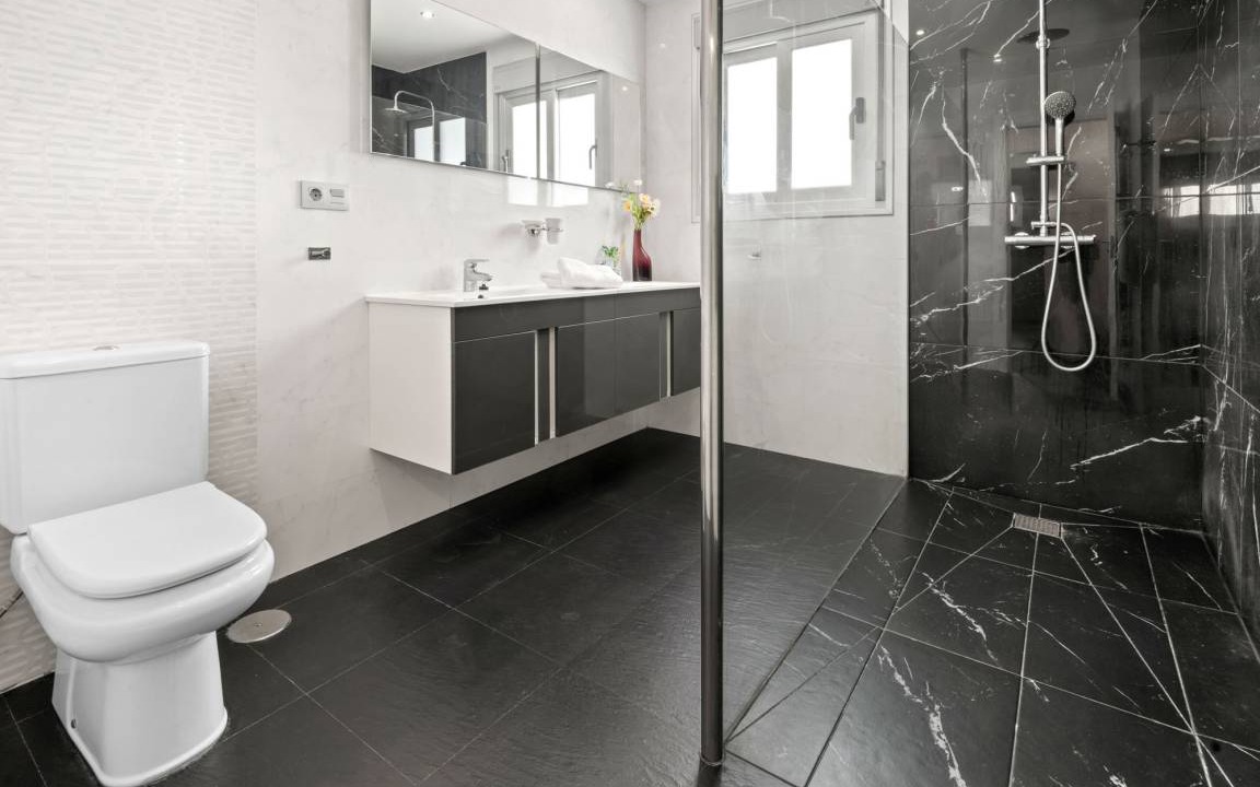 Photo of Bathroom in Velilla-Taramay