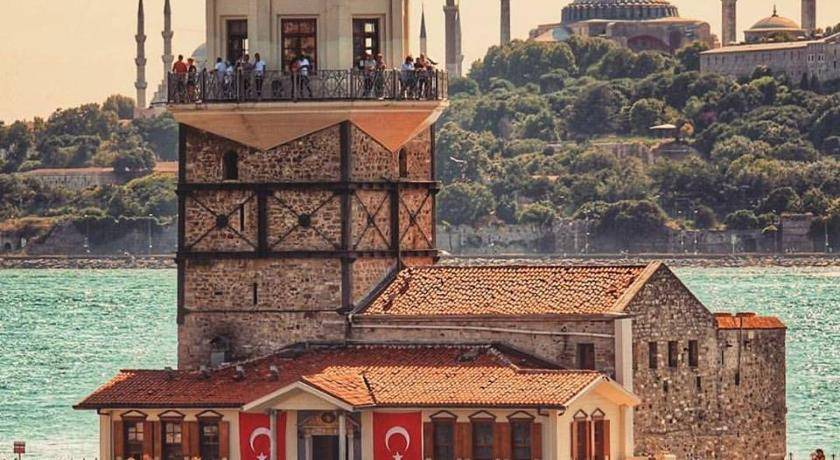 Photo of Others in Beyazit