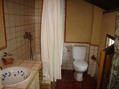 Photo of Bathroom in Algarinejo