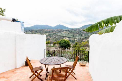 Photo of Patio Balcony in Albunuelas