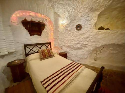 Photo of Bedroom in Sacromonte