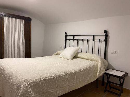 Photo of Bedroom in Cuevas del Campo