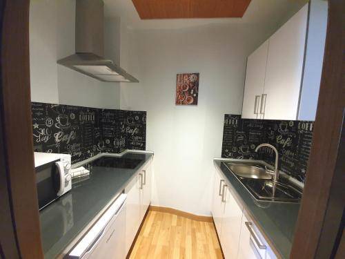 Photo of Kitchen in Central District
