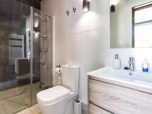 Photo of Bathroom in Melegis