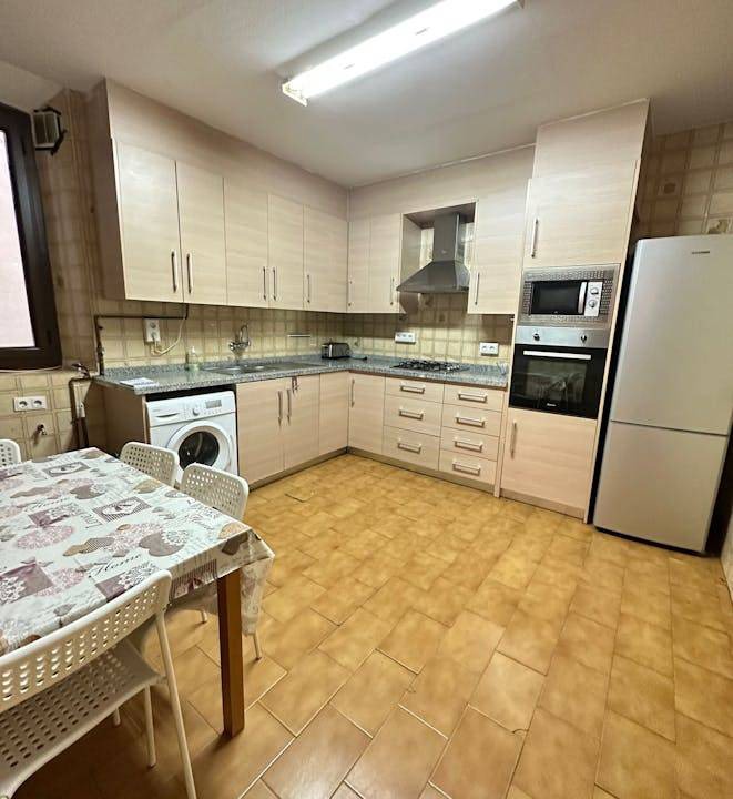 Photo of Kitchen in Central District