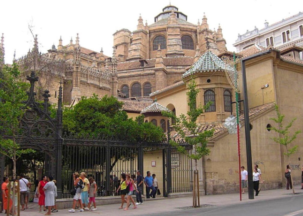 Photo of Buildings in Albaicin
