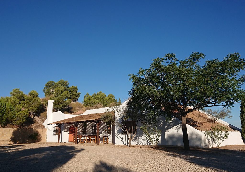 Photo of Buildings in Cuevas del Campo