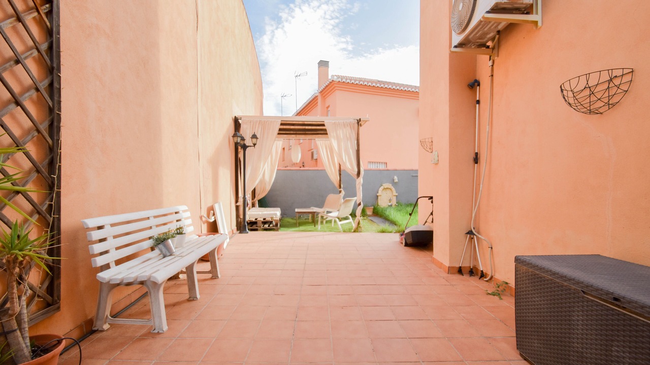 Photo of Patio Balcony in Cenes de la Vega