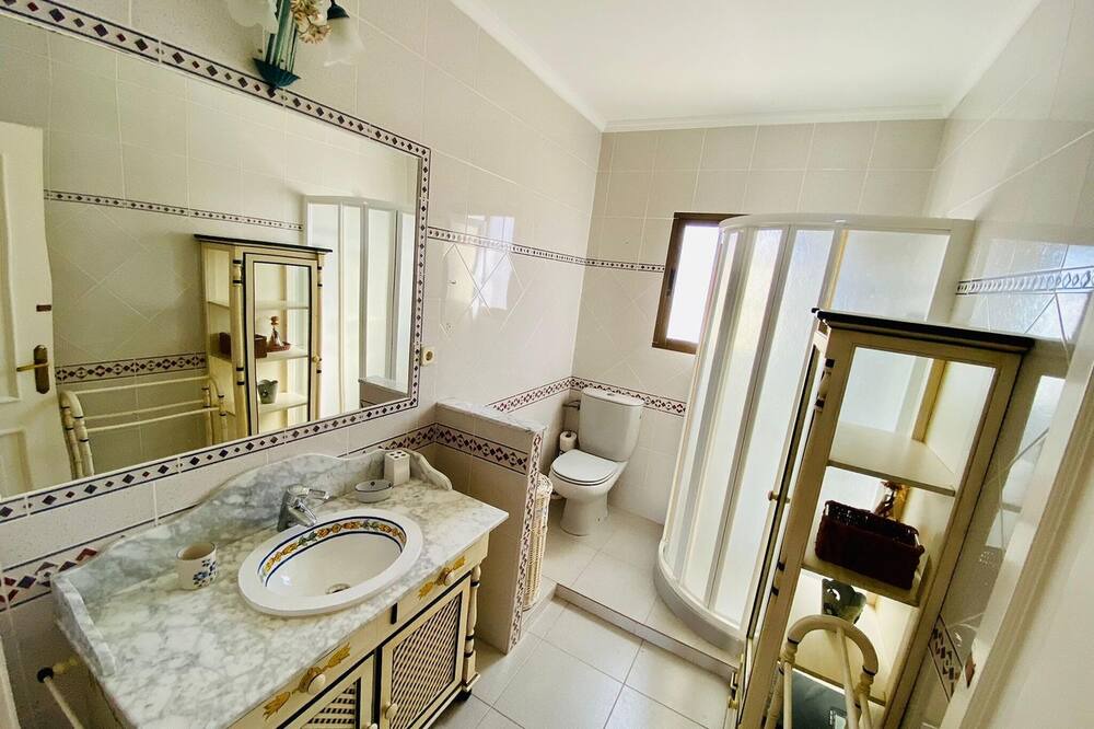 Photo of Bathroom in Calahonda