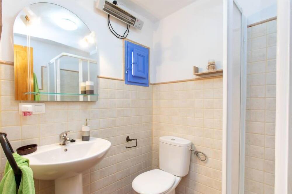 Photo of Bathroom in Guajar Fondon