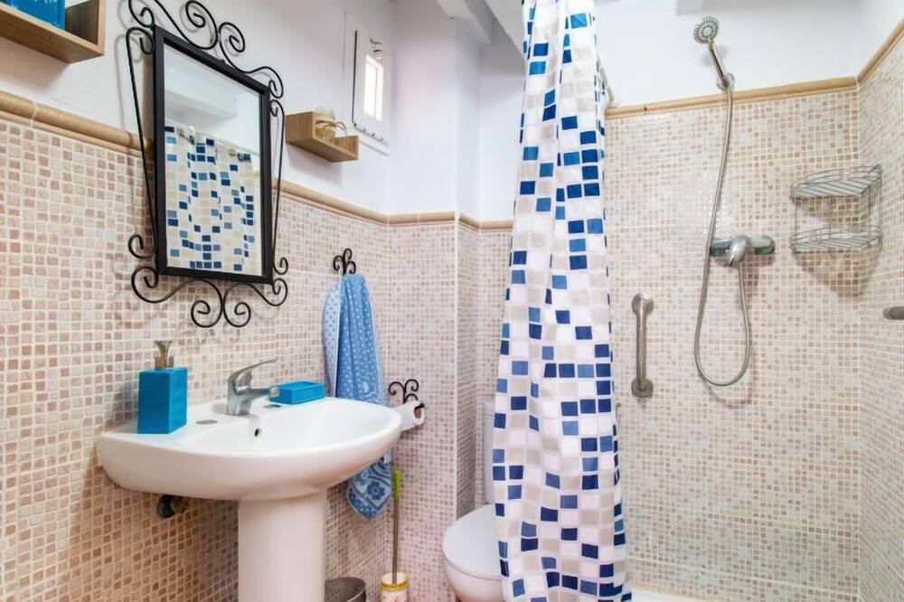 Photo of Bathroom in Guajar Fondon