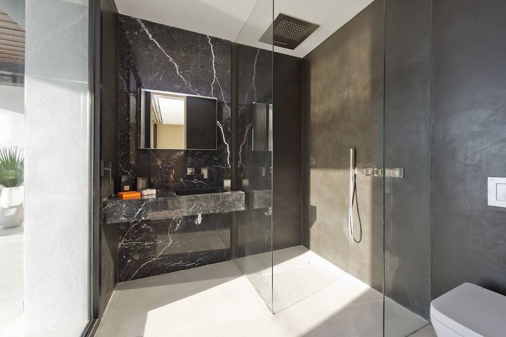 Photo of Bathroom in La Herradura