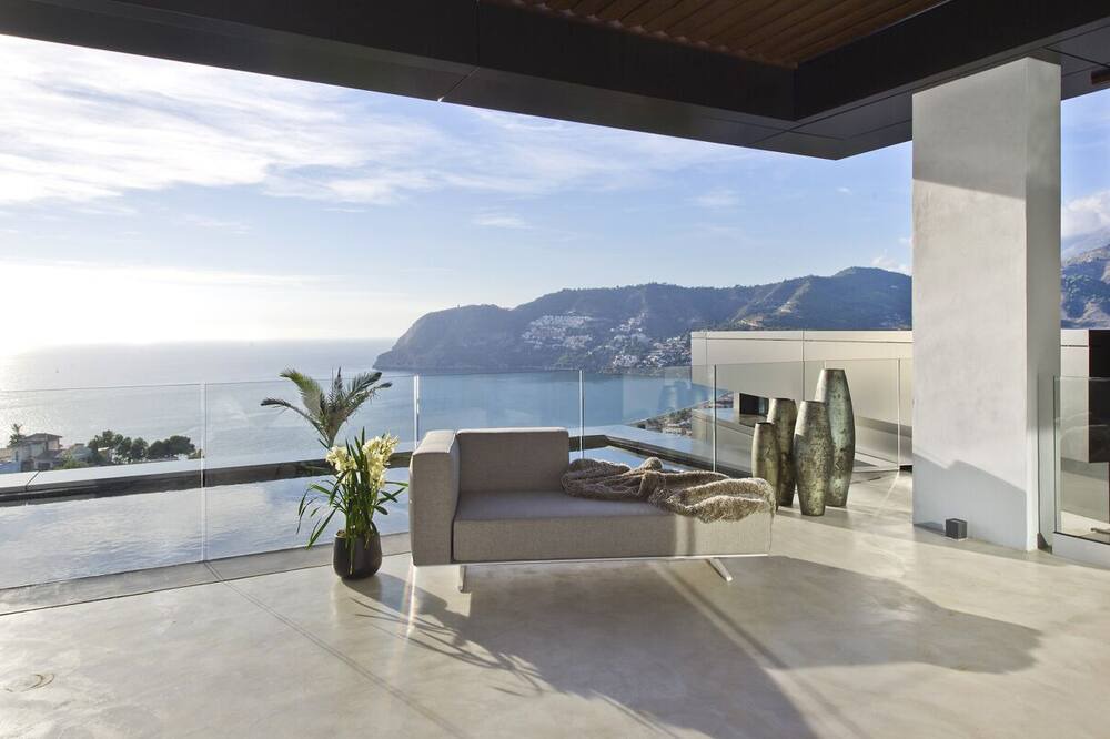 Photo of Patio Balcony in La Herradura