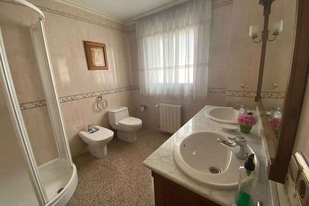 Photo of Bathroom in Montillana