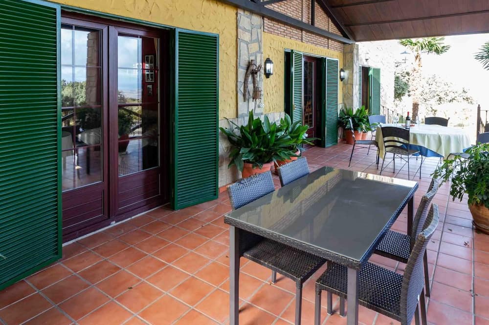 Photo of Outdoor in Escuzar