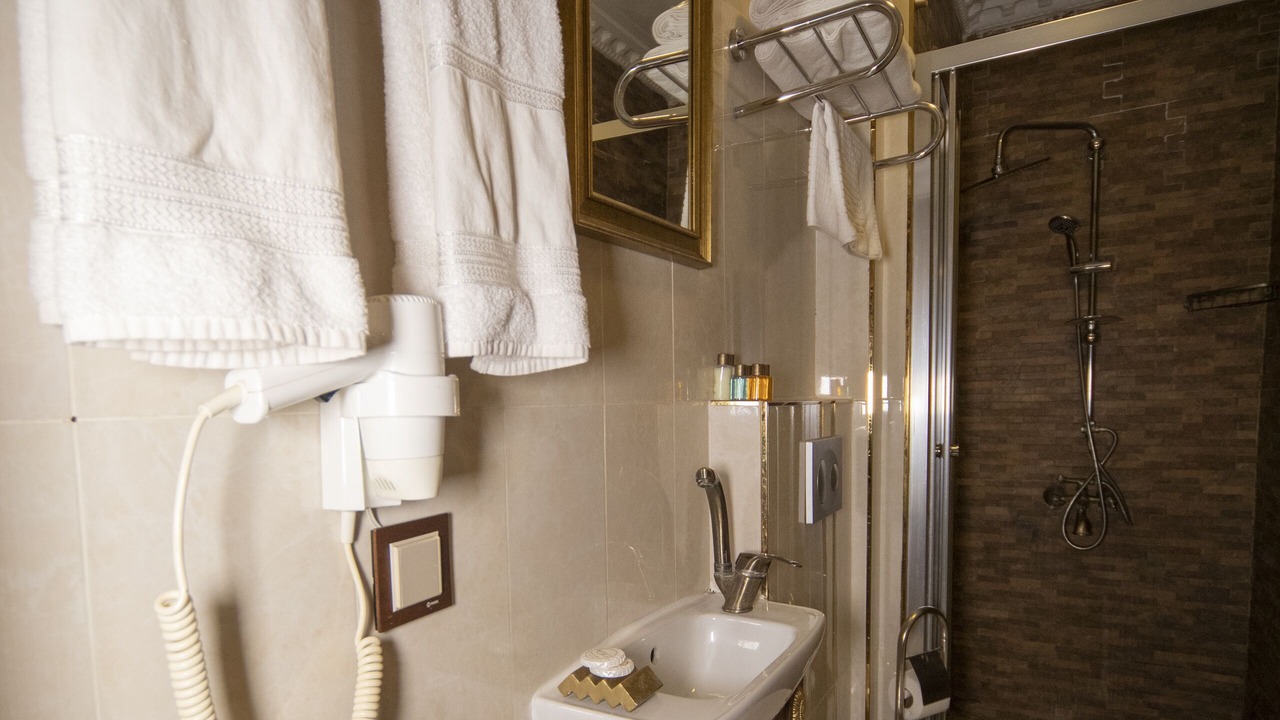 Photo of Bathroom in Asmali Mescit