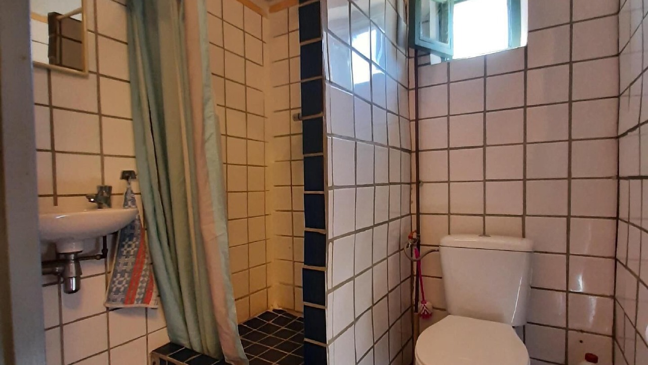 Photo of Bathroom in Alquife