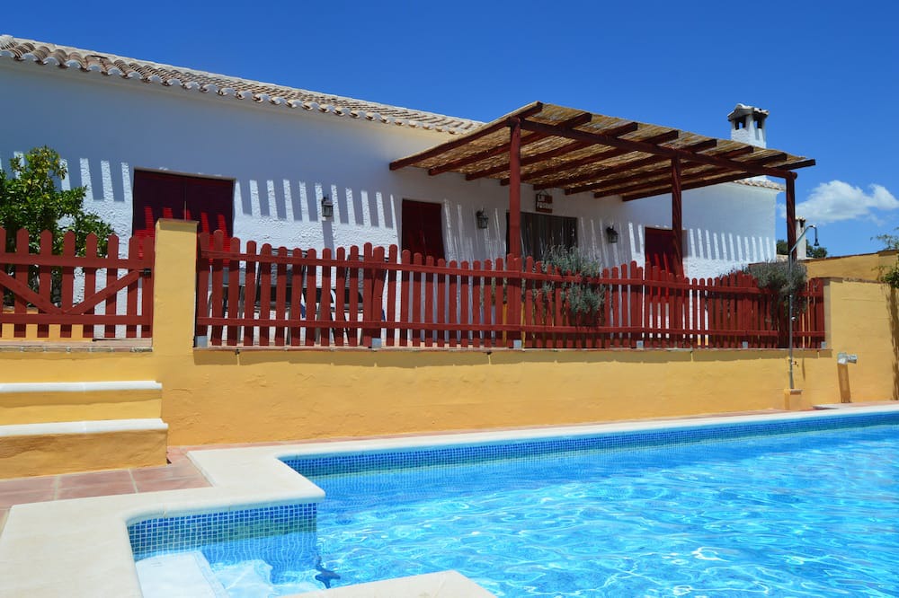 Photo of Outdoor in Algarinejo