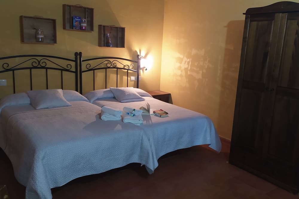 Photo of Bedroom in Algarinejo