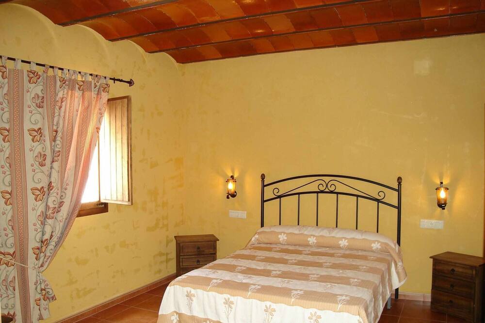 Photo of Bedroom in Algarinejo