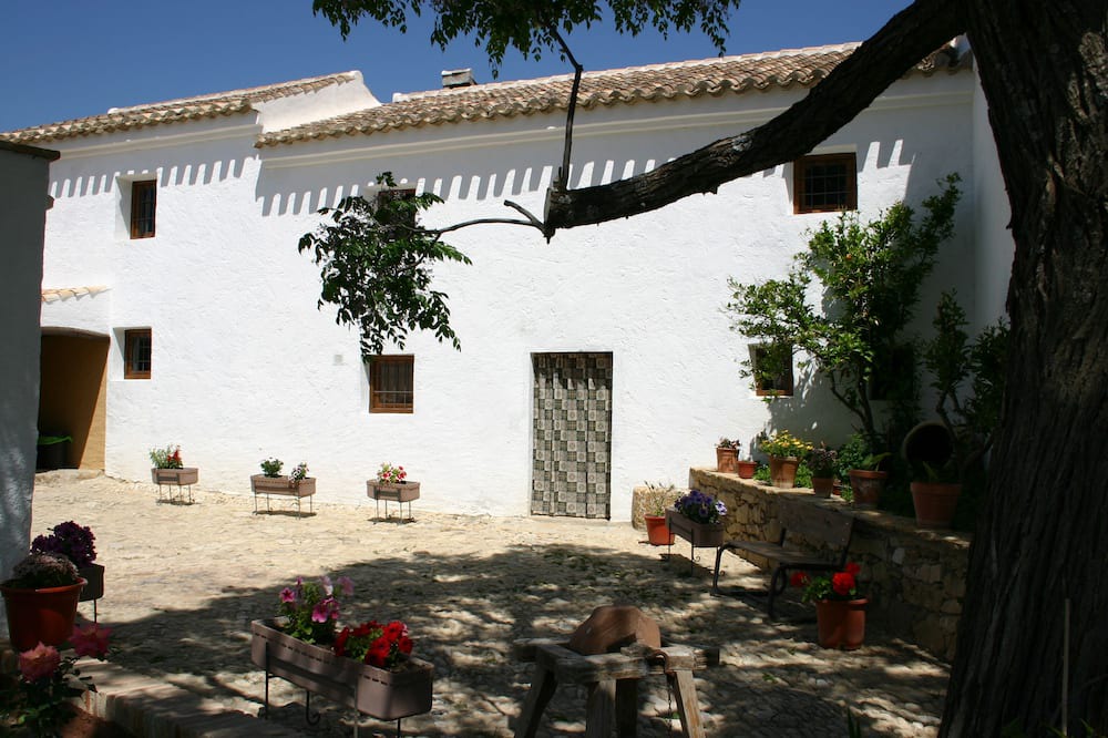 Photo of Outdoor in Algarinejo