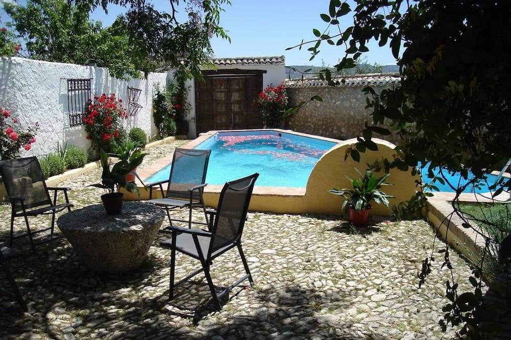 Photo of Outdoor in Algarinejo