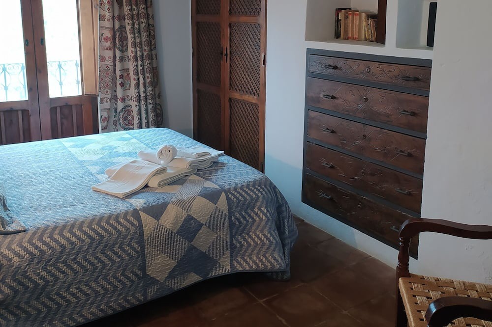 Photo of Bedroom in Algarinejo