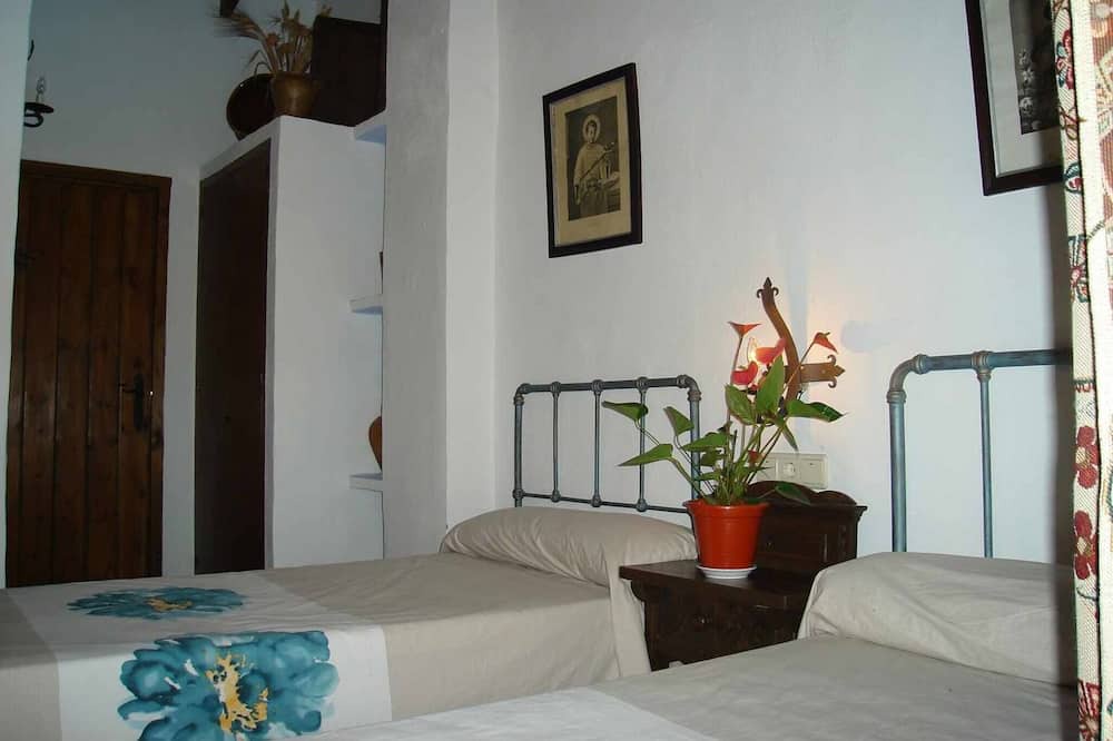 Photo of Bedroom in Algarinejo