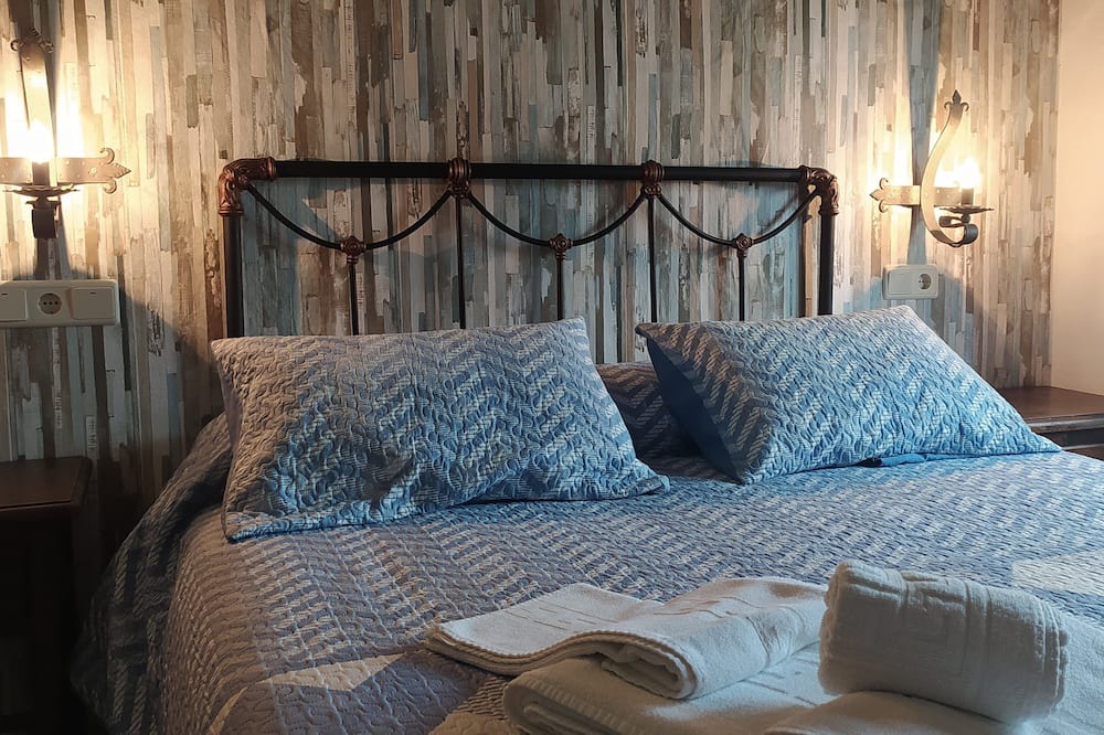 Photo of Bedroom in Algarinejo