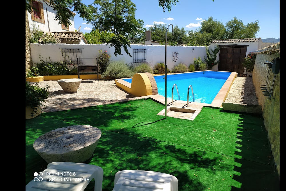 Photo of Outdoor in Algarinejo