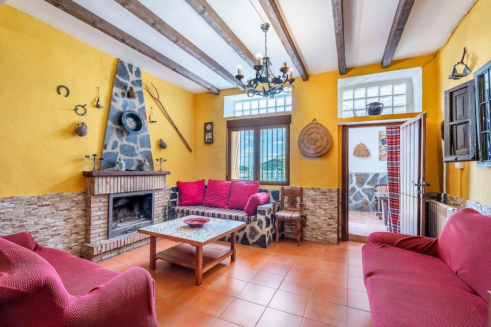 Photo of Livingroom in Illora
