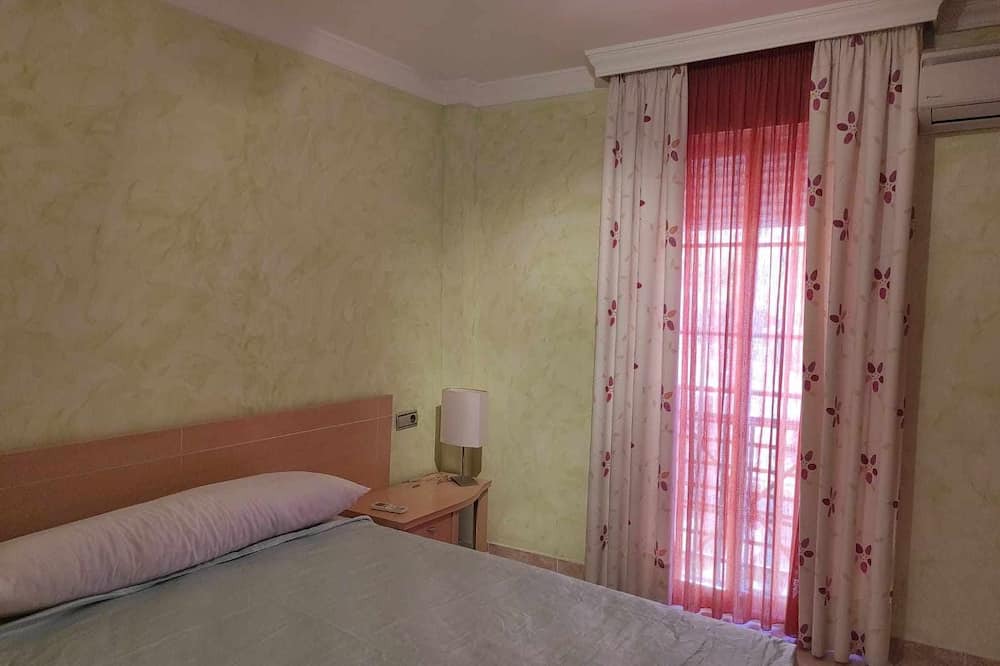 Photo of Bedroom in Calahonda