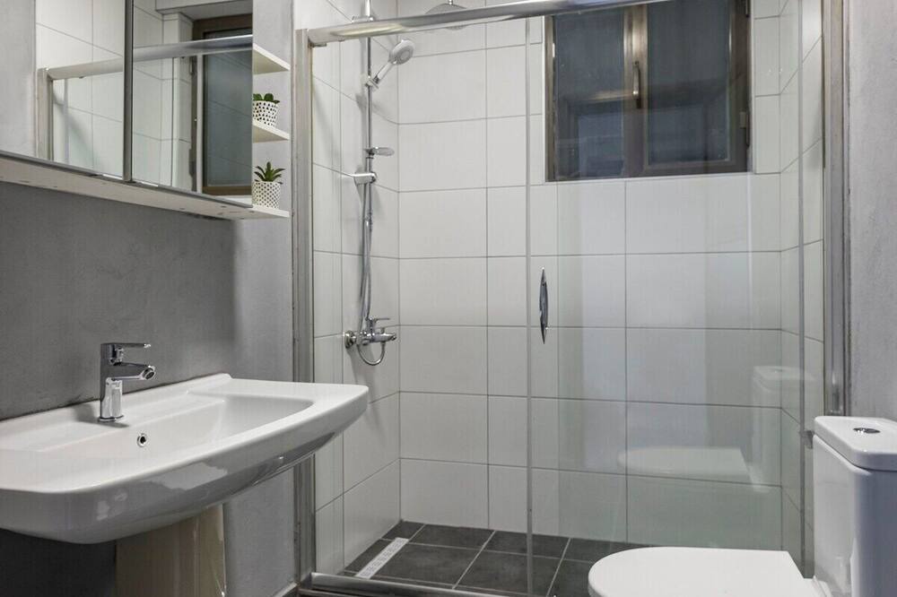 Photo of Bathroom in Bebek