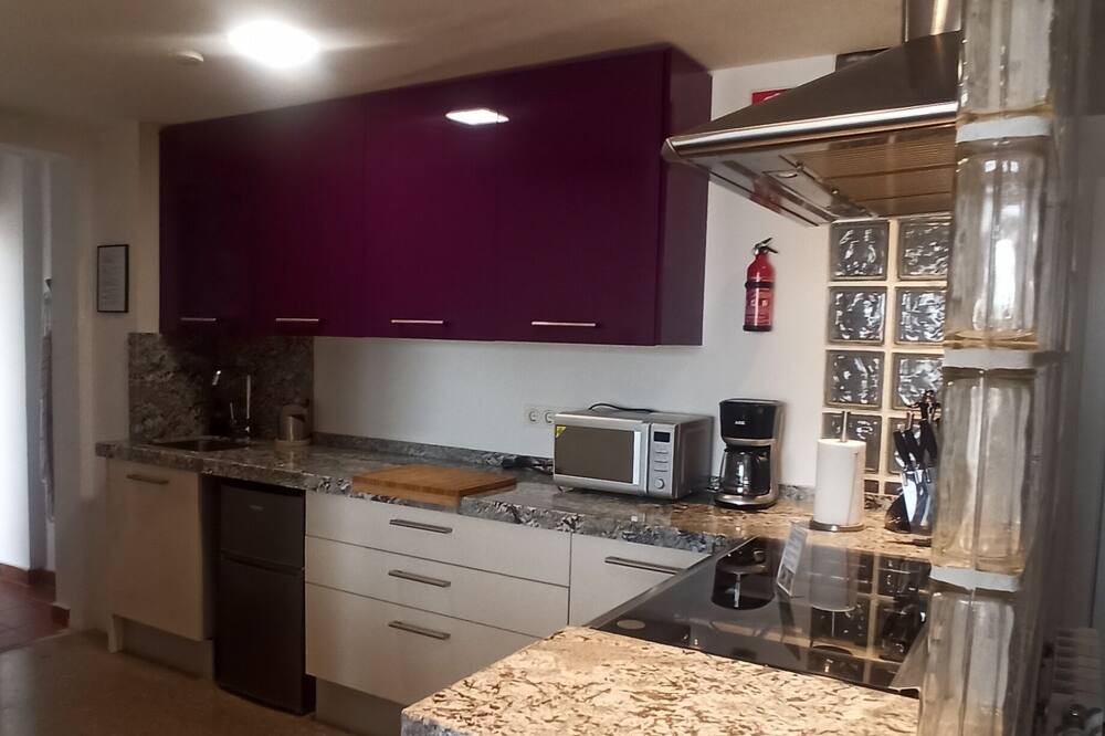 Photo of Kitchen in Angustias - Chana - Encina
