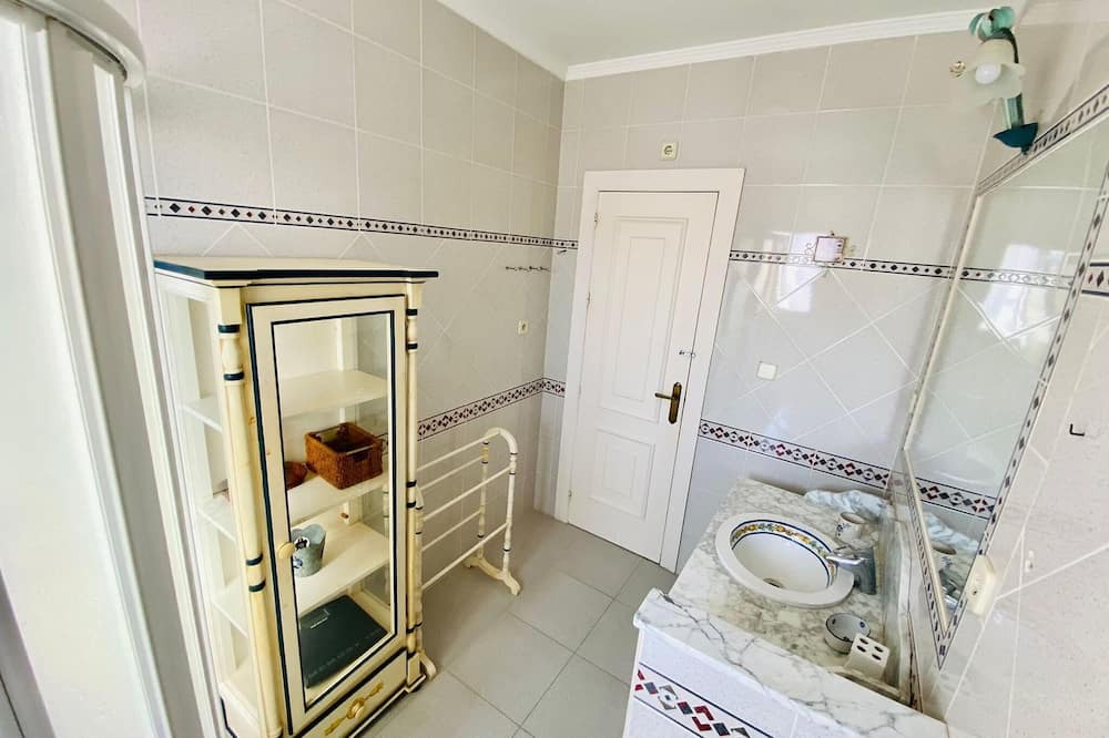 Photo of Bathroom in Calahonda