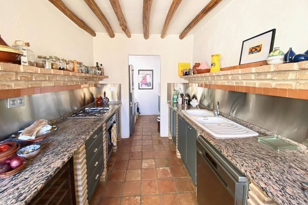 Photo of Kitchen in Albunuelas