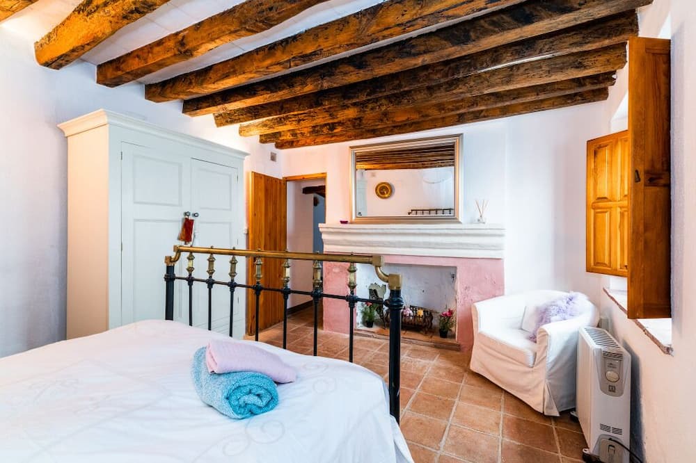 Photo of Bedroom in Albunuelas