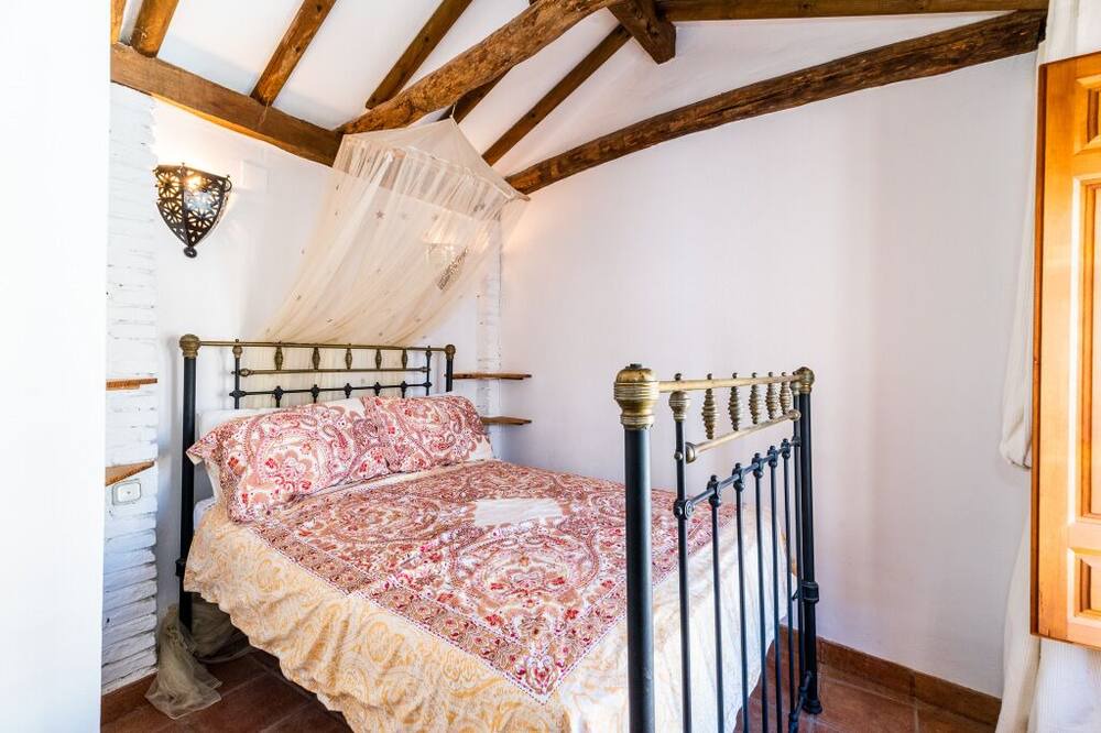 Photo of Bedroom in Albunuelas