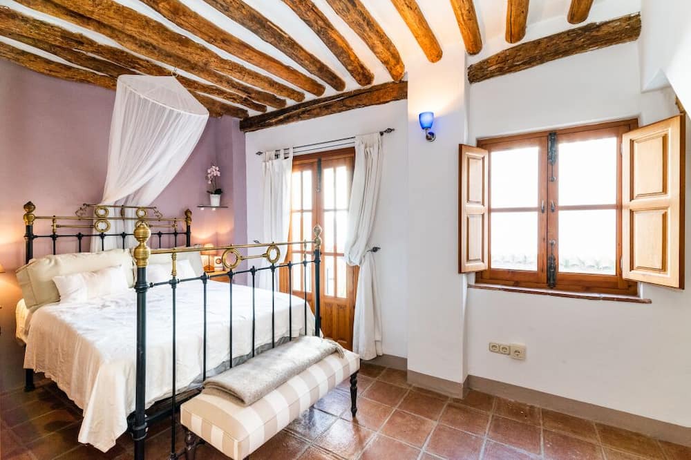 Photo of Bedroom in Albunuelas