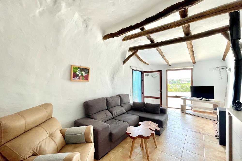 Photo of Livingroom in Cullar