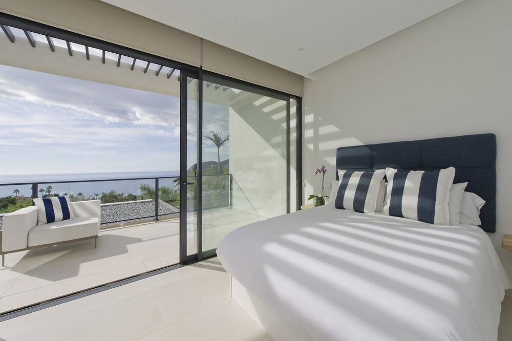 Photo of Bedroom in La Herradura