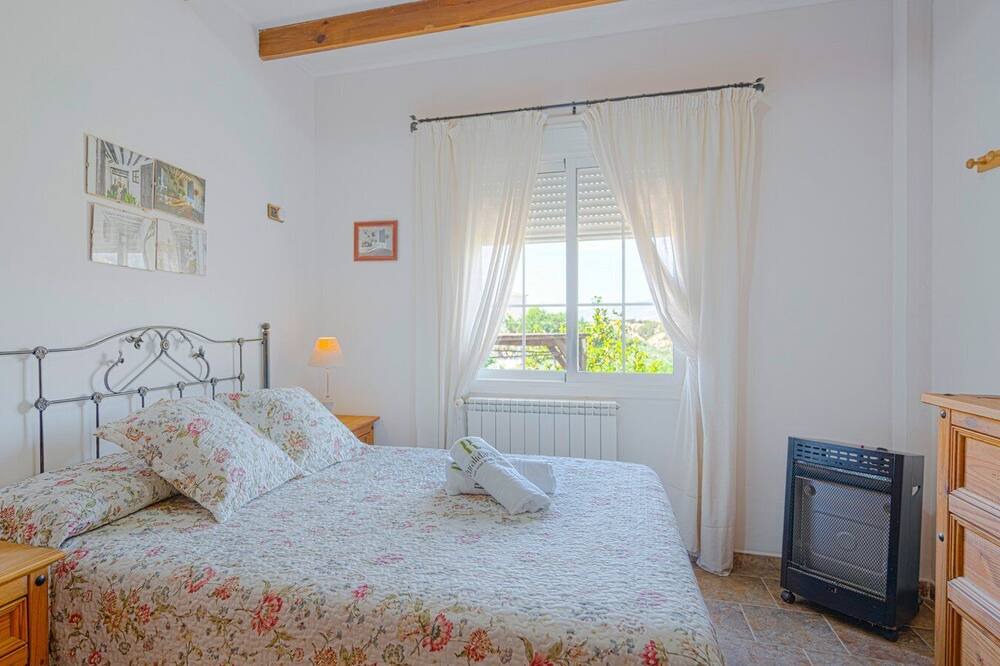 Photo of Bedroom in Alcolea