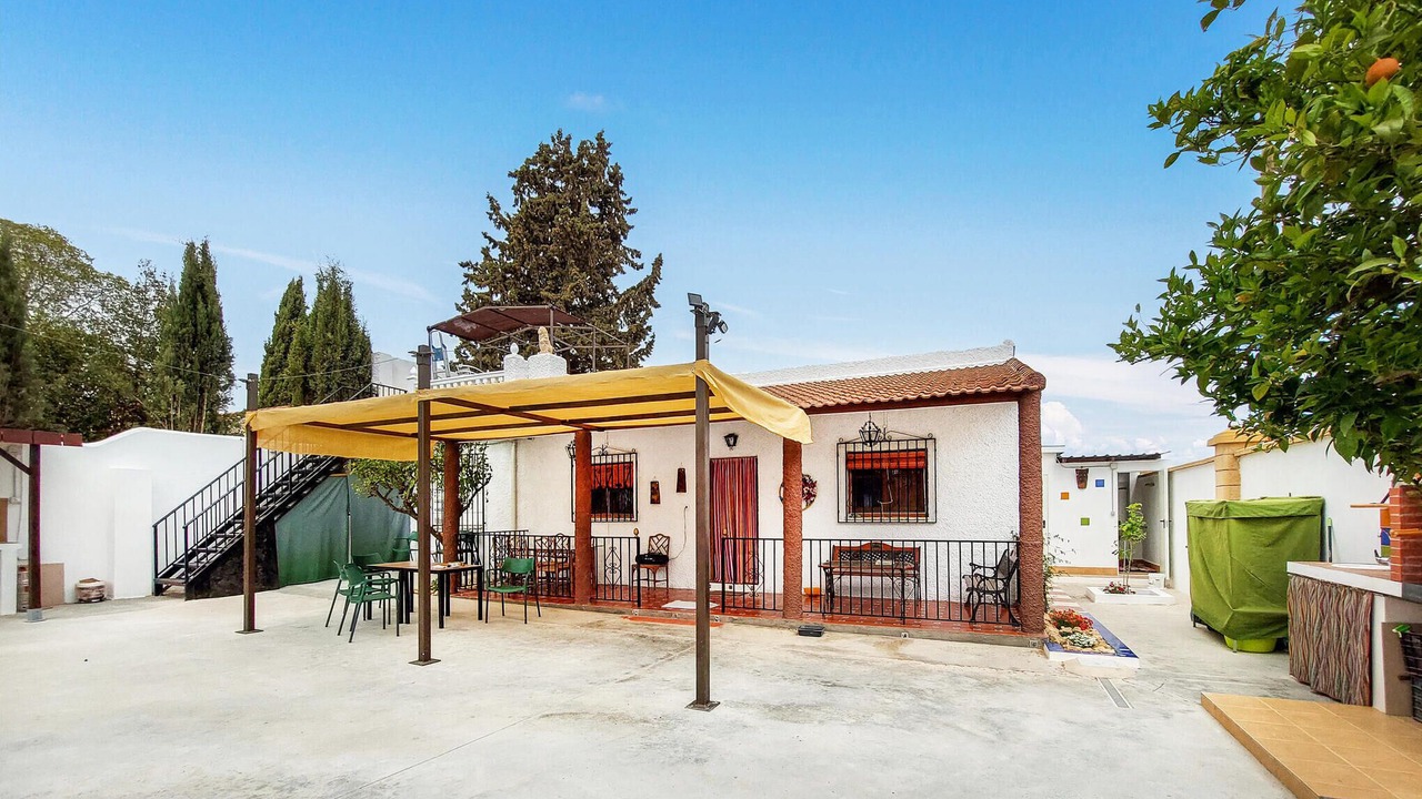 Photo of Outdoor in Cullar Vega