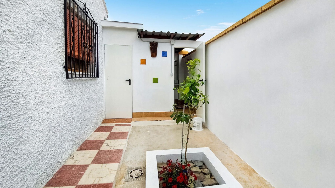 Photo of Outdoor in Cullar Vega