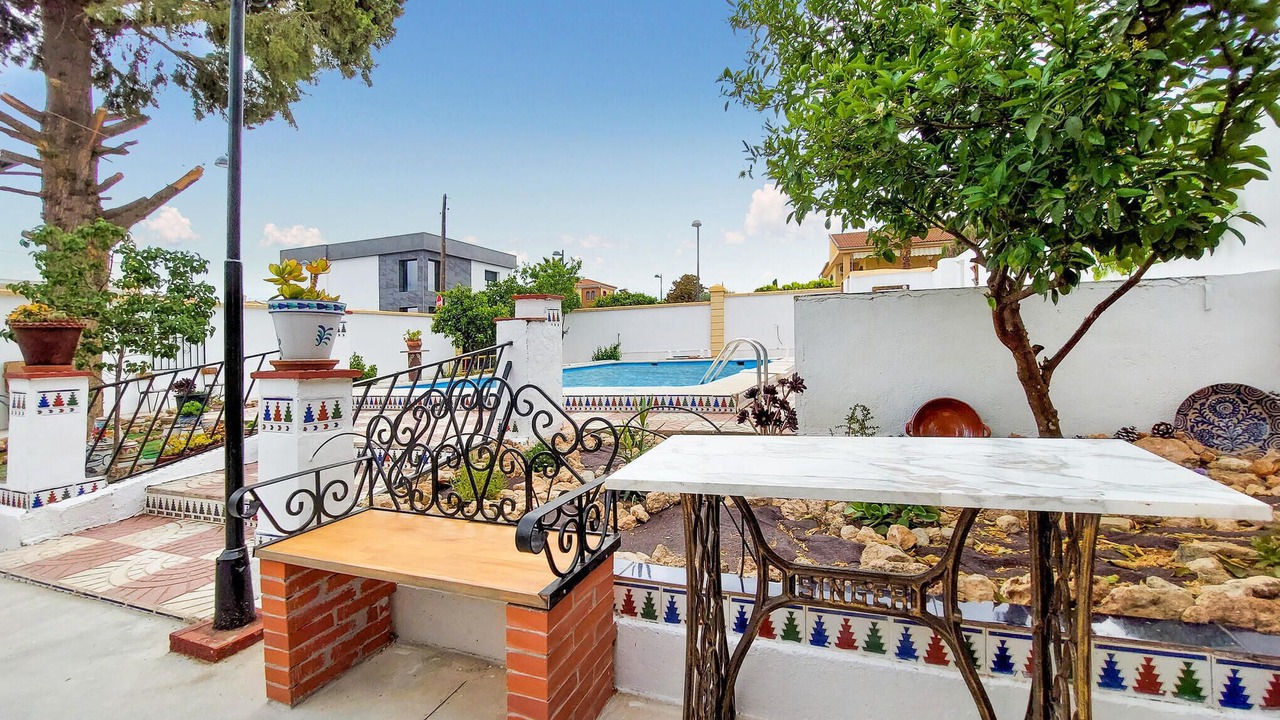 Photo of Outdoor in Cullar Vega