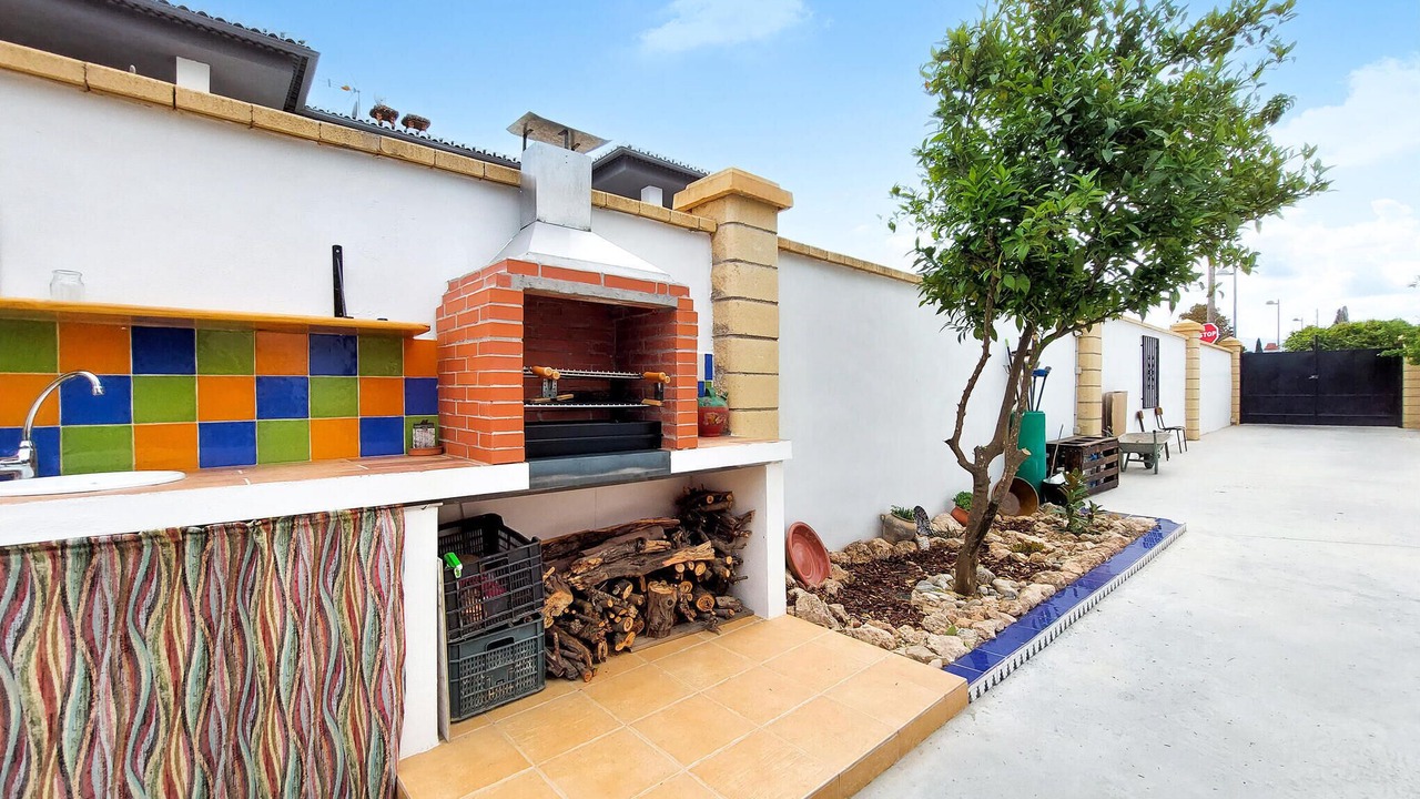Photo of Outdoor in Cullar Vega