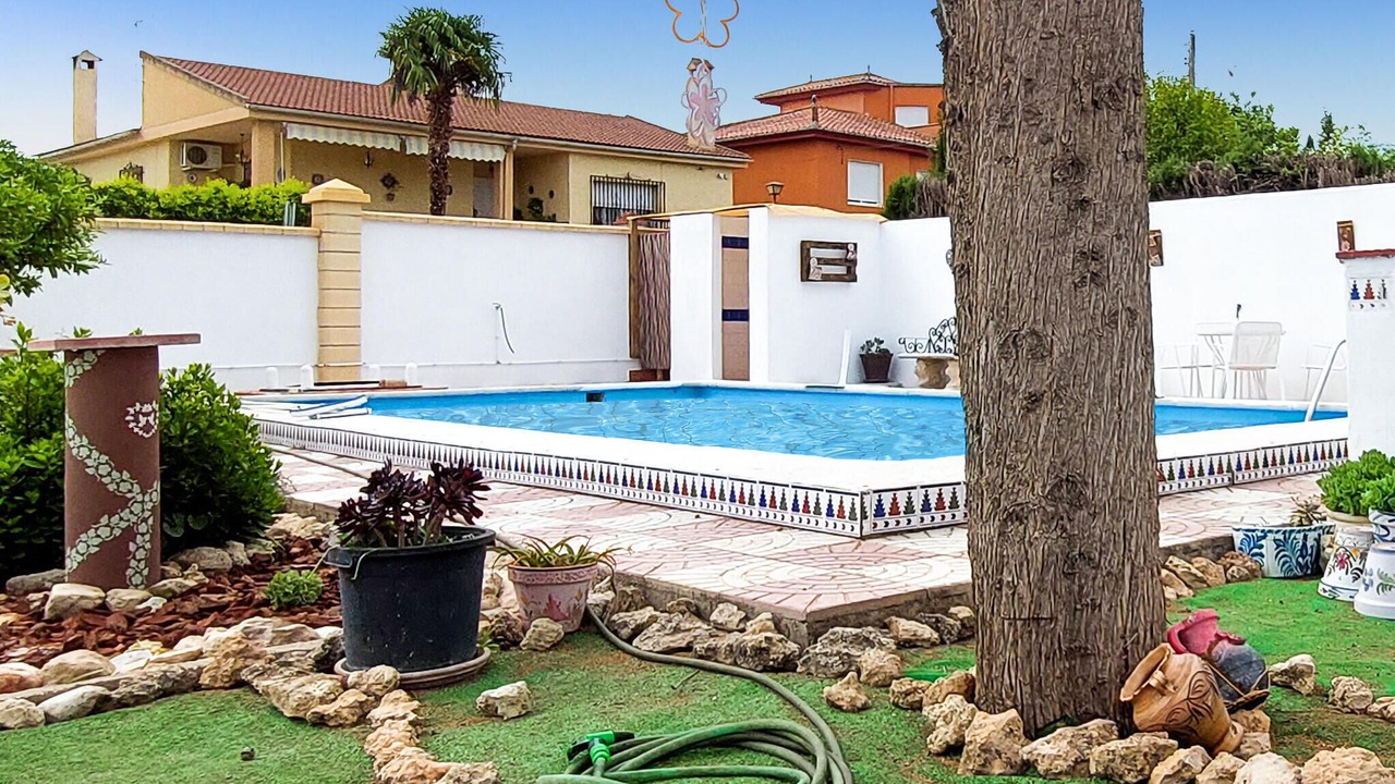 Photo of Outdoor in Cullar Vega