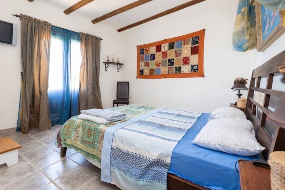Photo of Bedroom in Illora