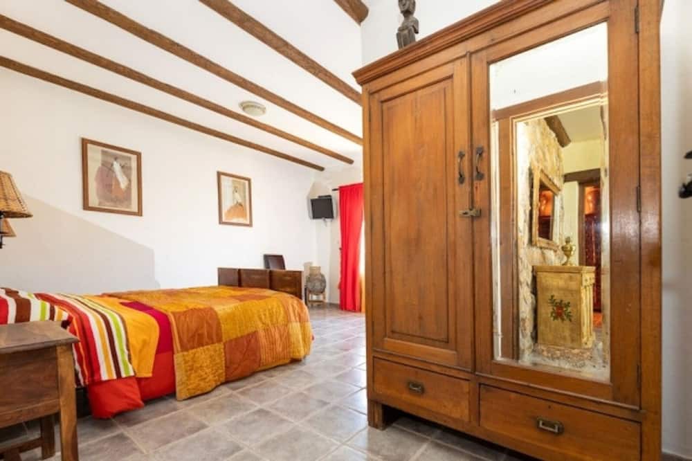 Photo of Bedroom in Illora